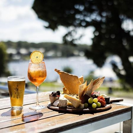 Huskisson Hotel 외부 사진