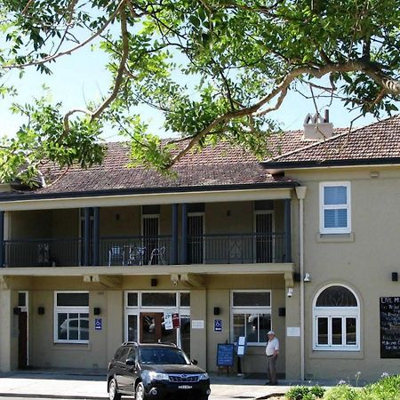 Huskisson Hotel 외부 사진