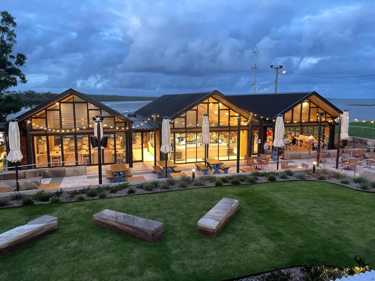 Huskisson Hotel 외부 사진